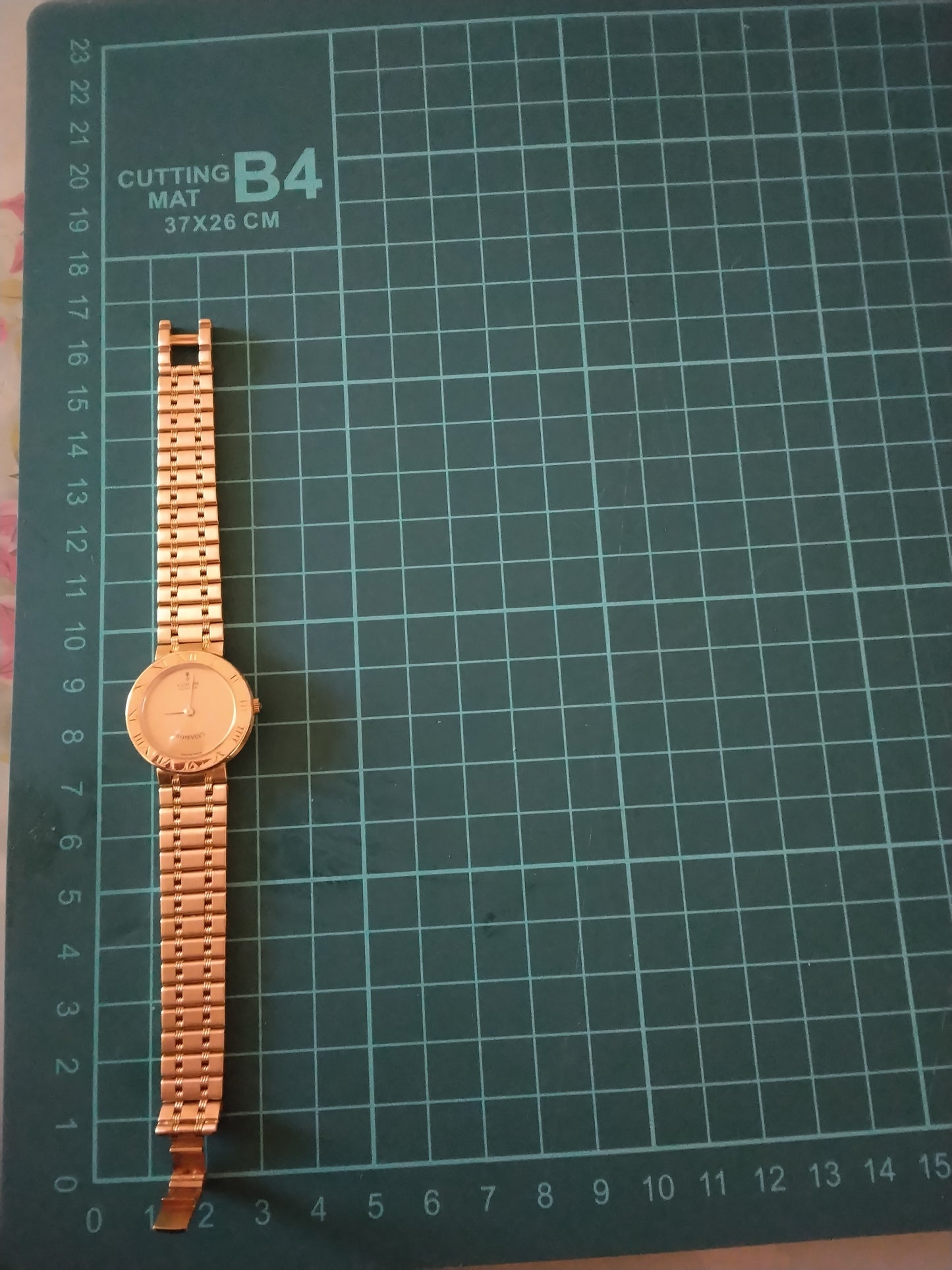 Corum Romulus Ladies Wrist Watch, 18 Karat Gold