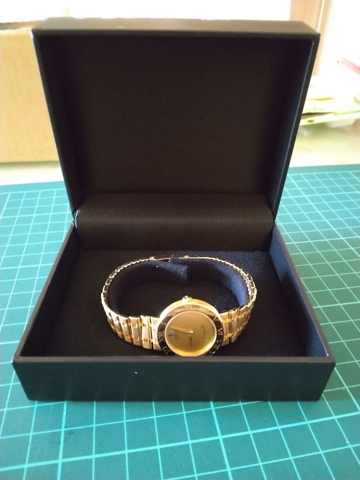 Corum Romulus Ladies Wrist Watch, 18 Karat Gold